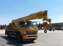 點(diǎn)擊查看詳細信息<br>標題：18噸汽車(chē)吊 閱讀次數：2558